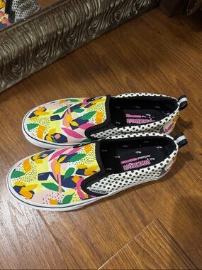 Colorful Floral Slip-On Sneakers - Multicolor
